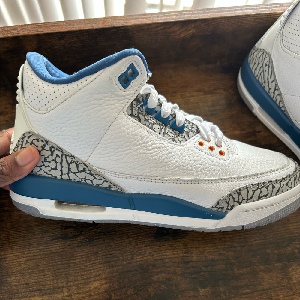 Jordan 3 “Wizards” (Blue Cement) — Grade School size 5.5Y